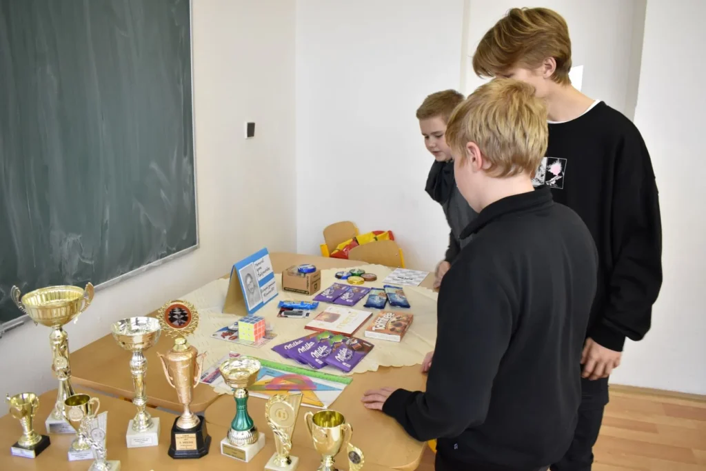 šachový turnaj webp